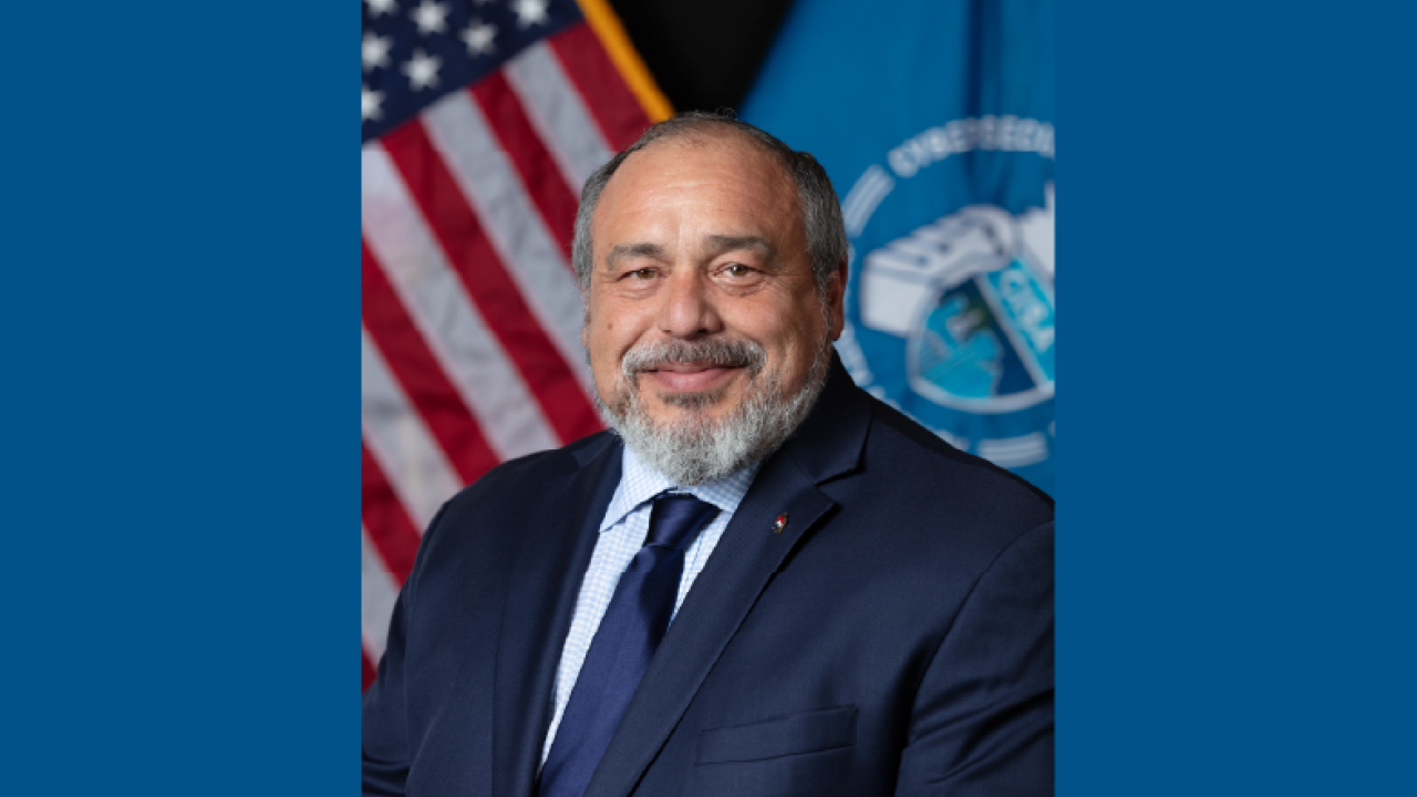 Thomas Gonzales headshot