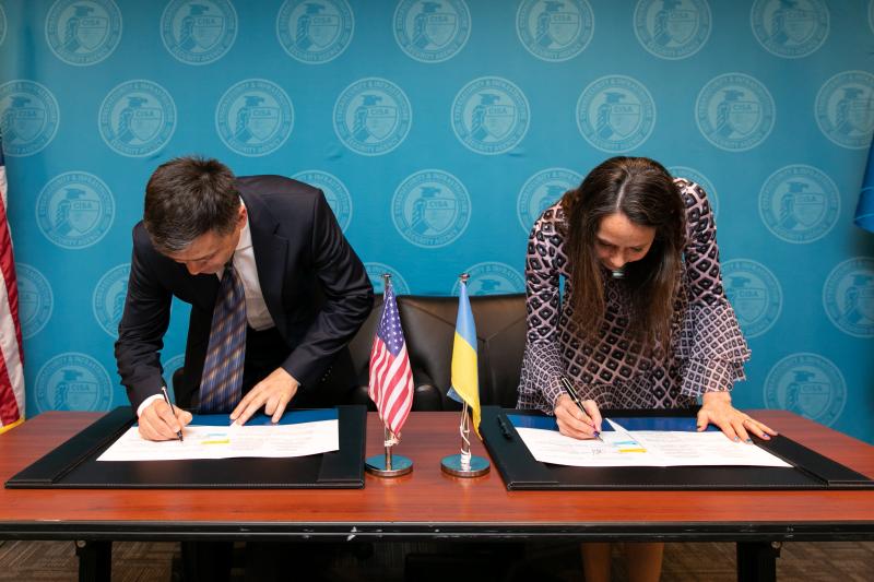 Director Easterly and UKR officials sign MOC